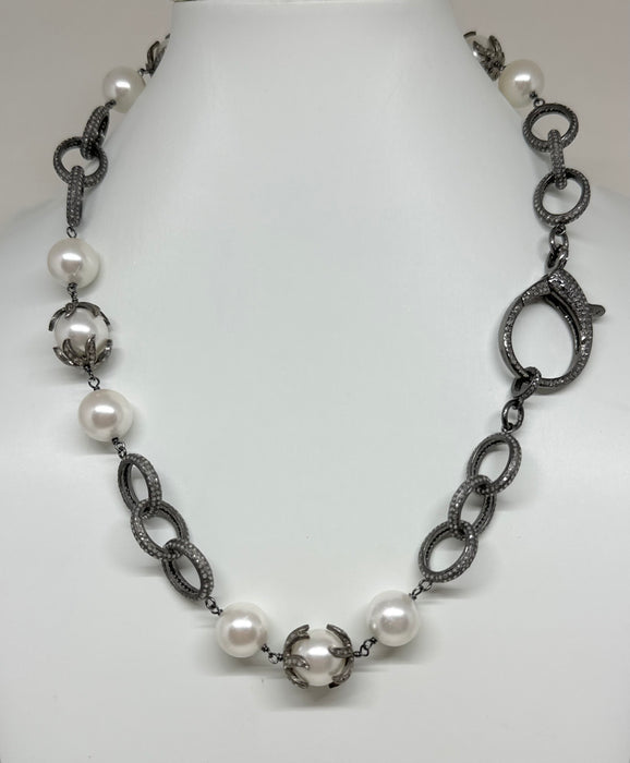 Pearl and Diamond Links