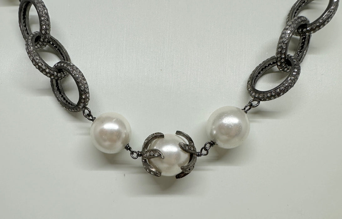 Pearl and Diamond Links